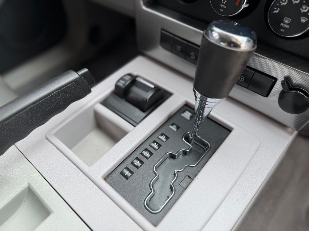 2008 Jeep Liberty Sport - Photo 26
