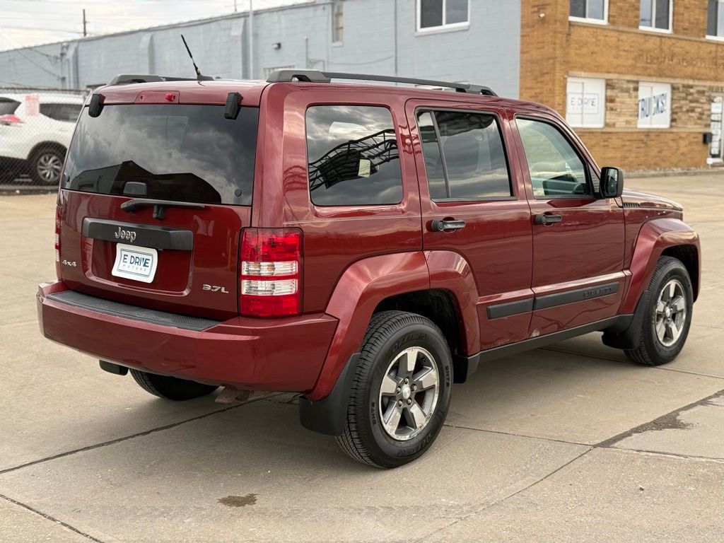 2008 Jeep Liberty Sport - Photo 9