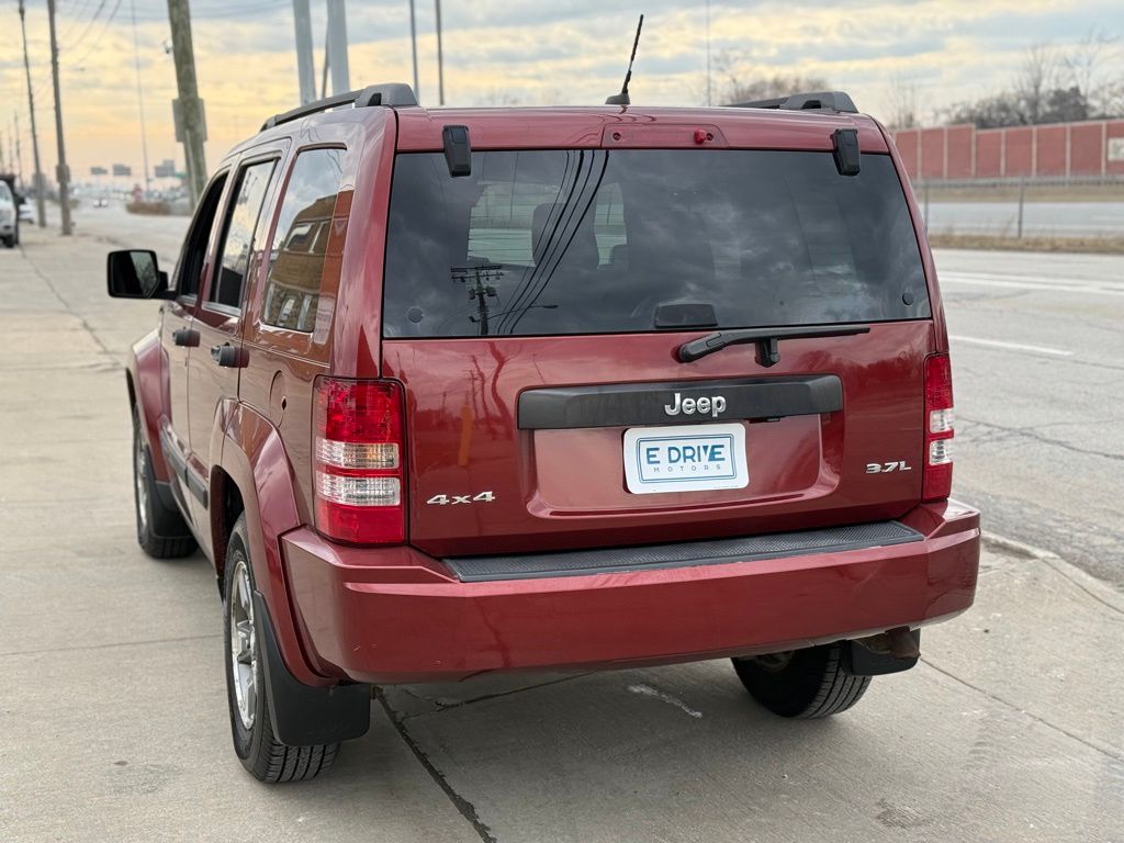 2008 Jeep Liberty Sport - Photo 8