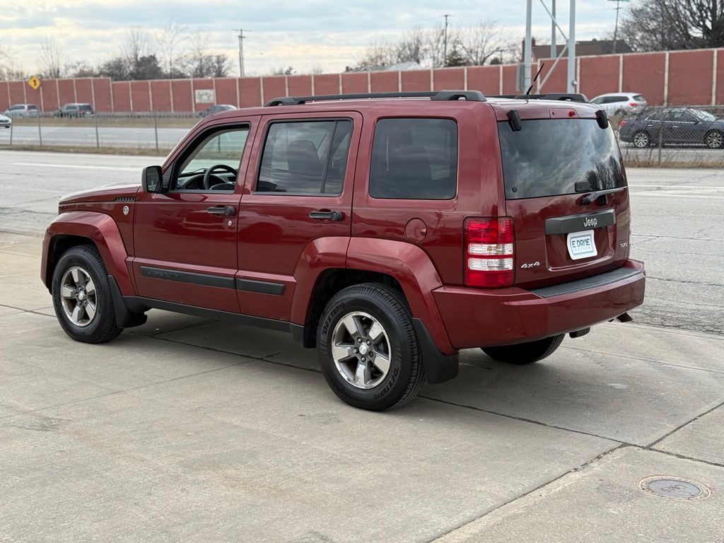 2008 Jeep Liberty Sport - Photo 10