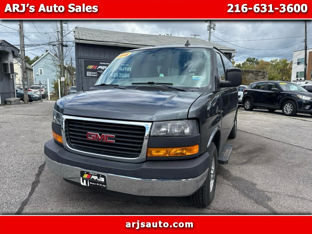 2016 GMC Savana Passenger 1LS's photo