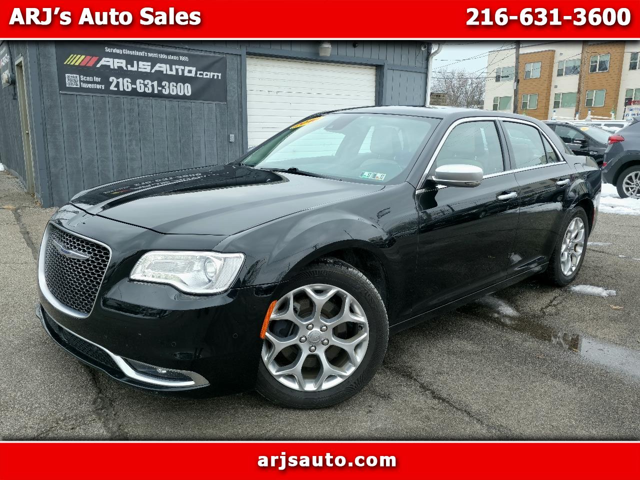 2016 Chrysler 300 C Platinum's photo