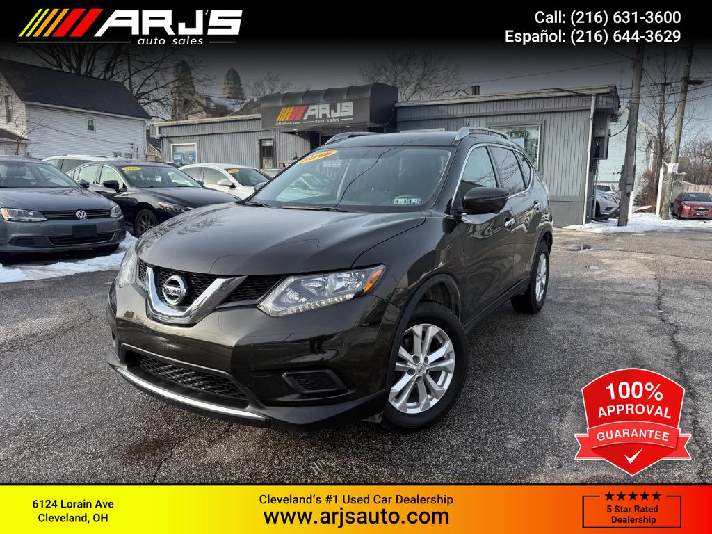 2016 Nissan Rogue SV's photo