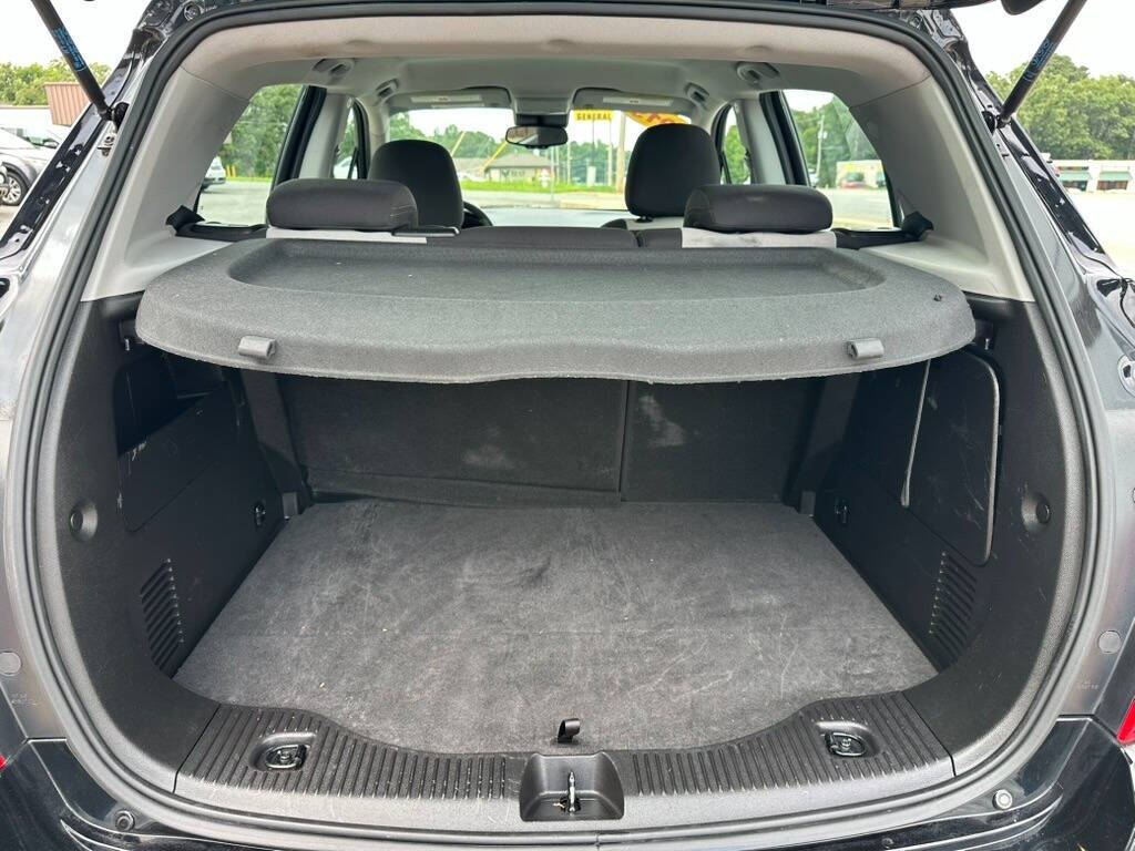 2019 Chevrolet Trax LS - Photo 27