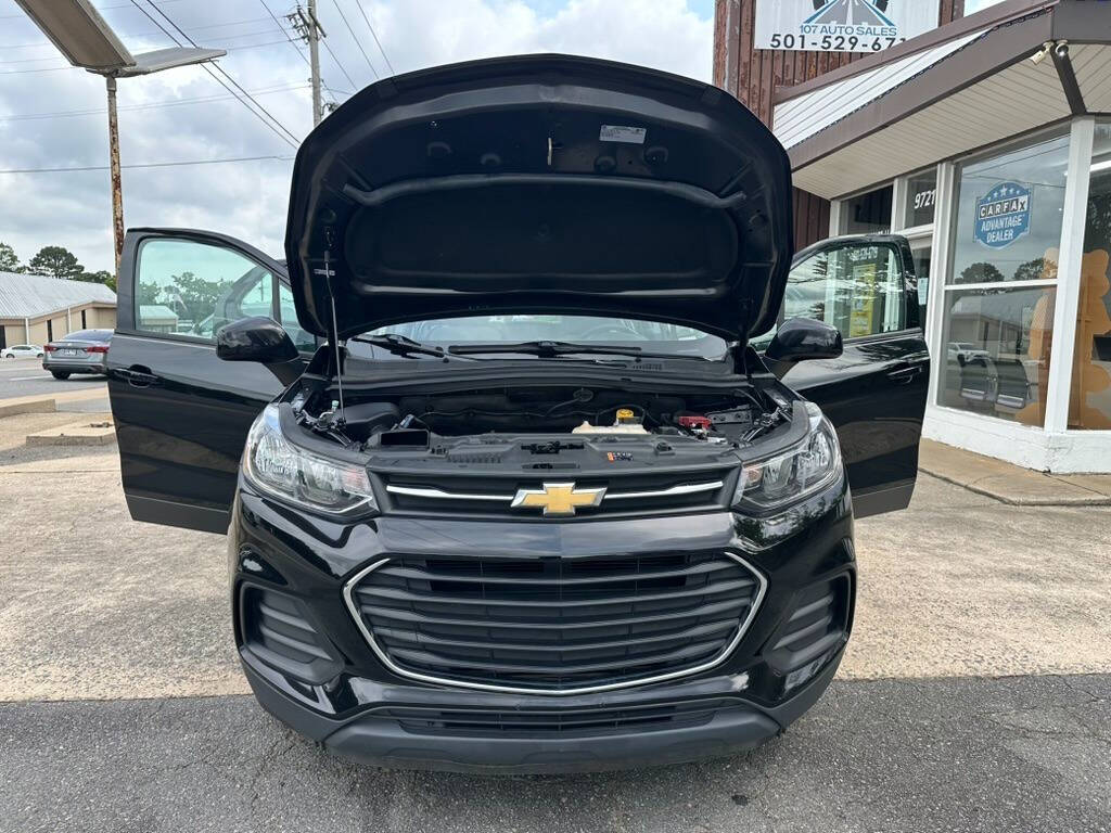 2019 Chevrolet Trax LS - Photo 16