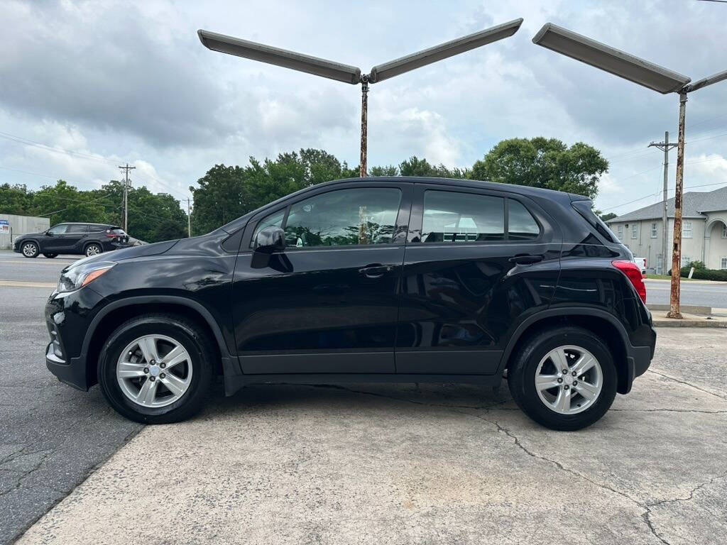 2019 Chevrolet Trax LS - Photo 6