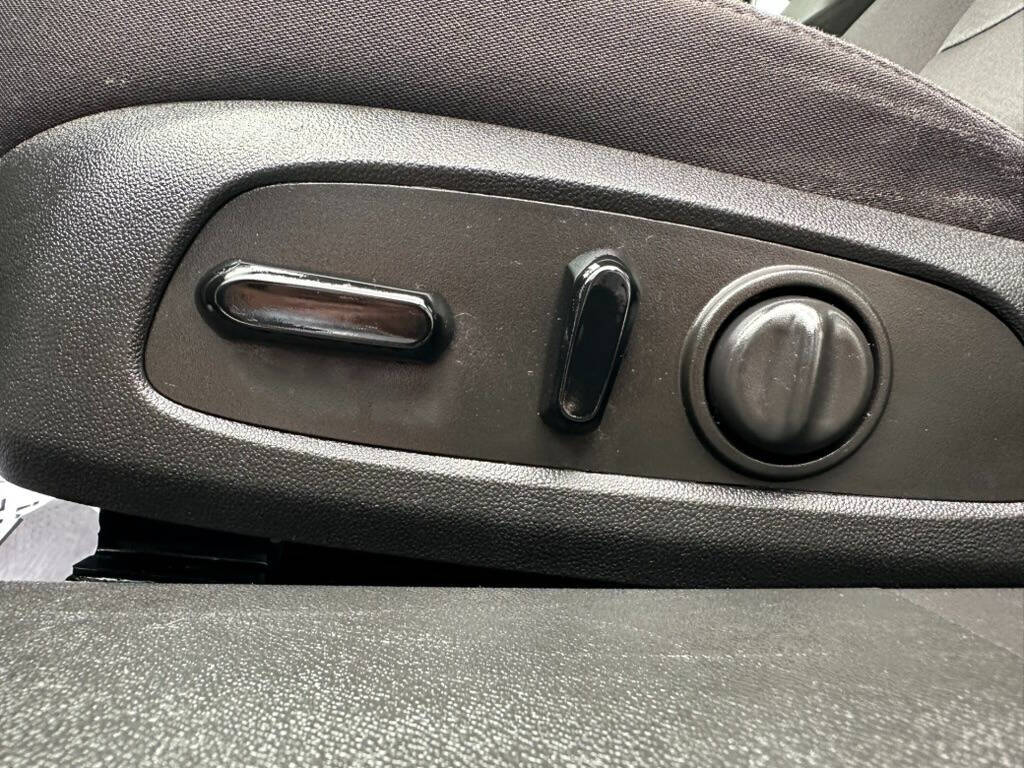 2023 Chevrolet Malibu 1FL - Photo 34