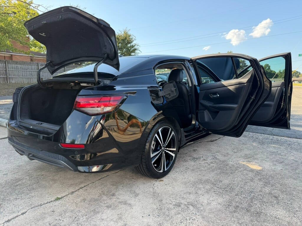 2021 Nissan Sentra SR - Photo 11