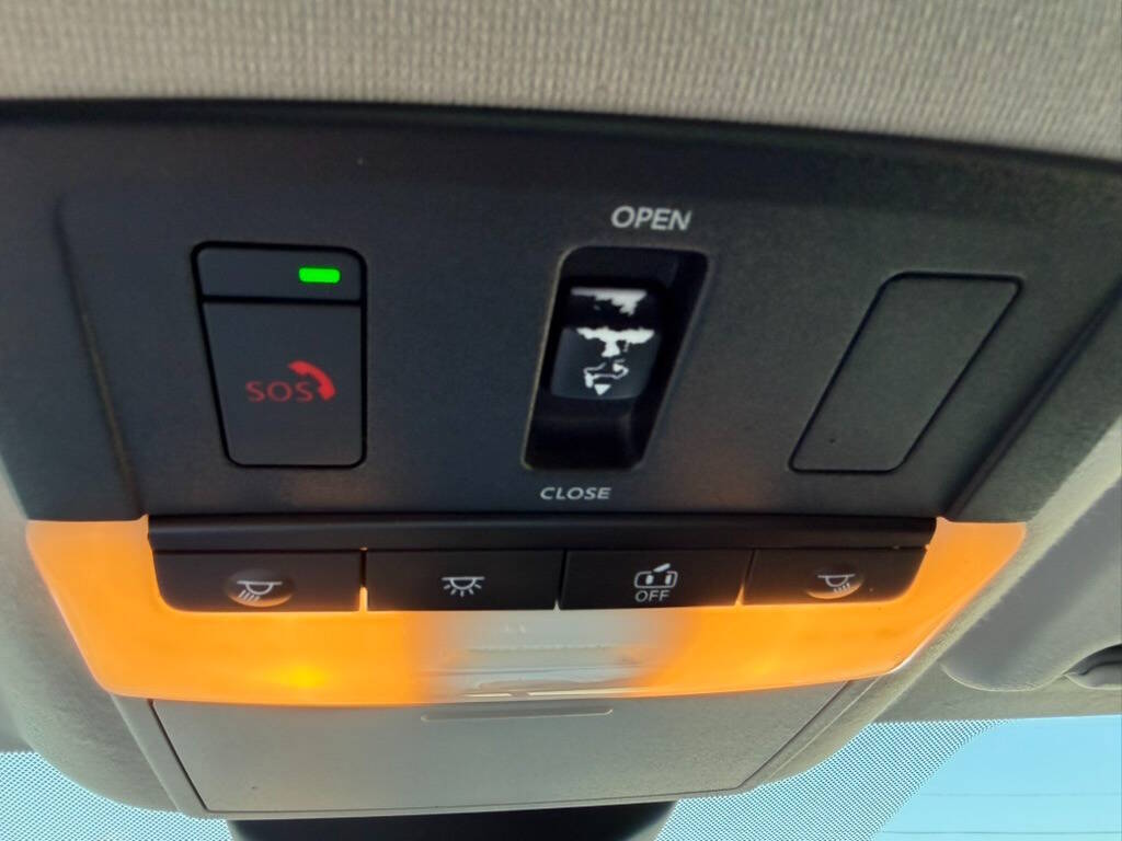 2021 Nissan Sentra SR - Photo 36