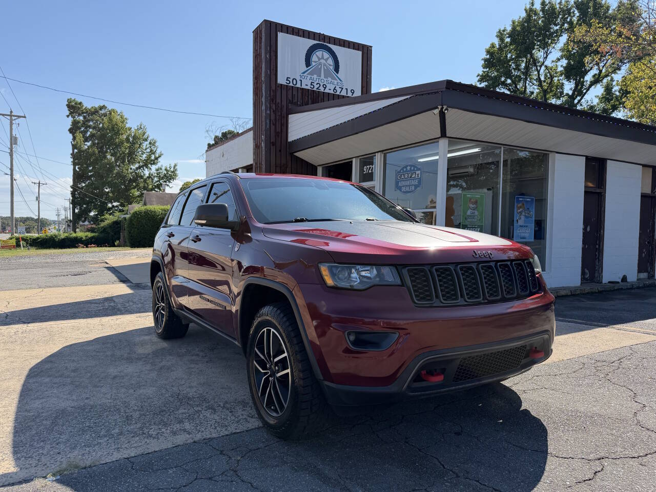 2020 Jeep Grand Cherokee Trailhawk - Main Image