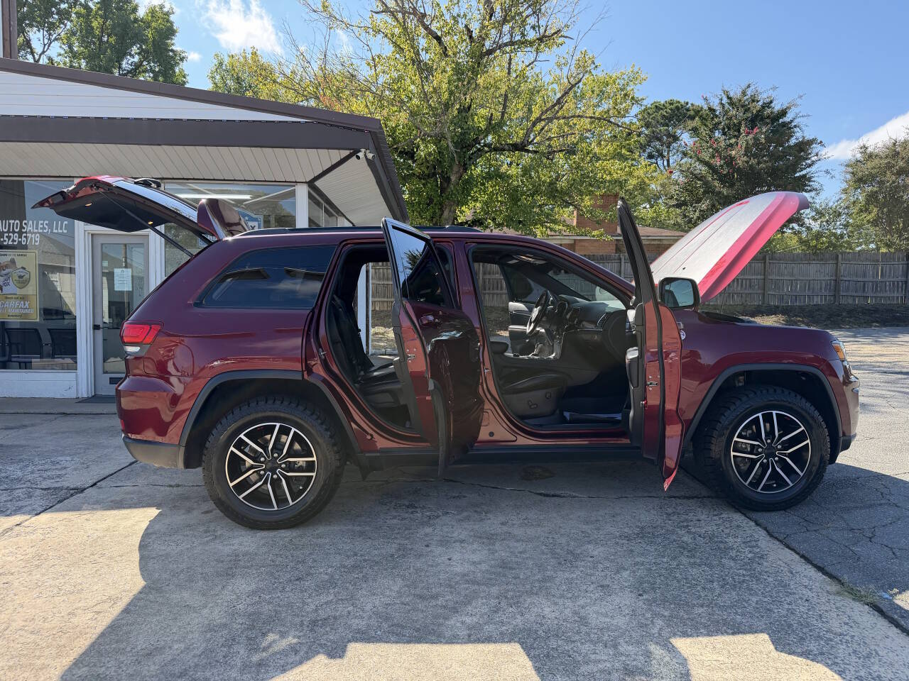 2020 Jeep Grand Cherokee Trailhawk - Photo 10