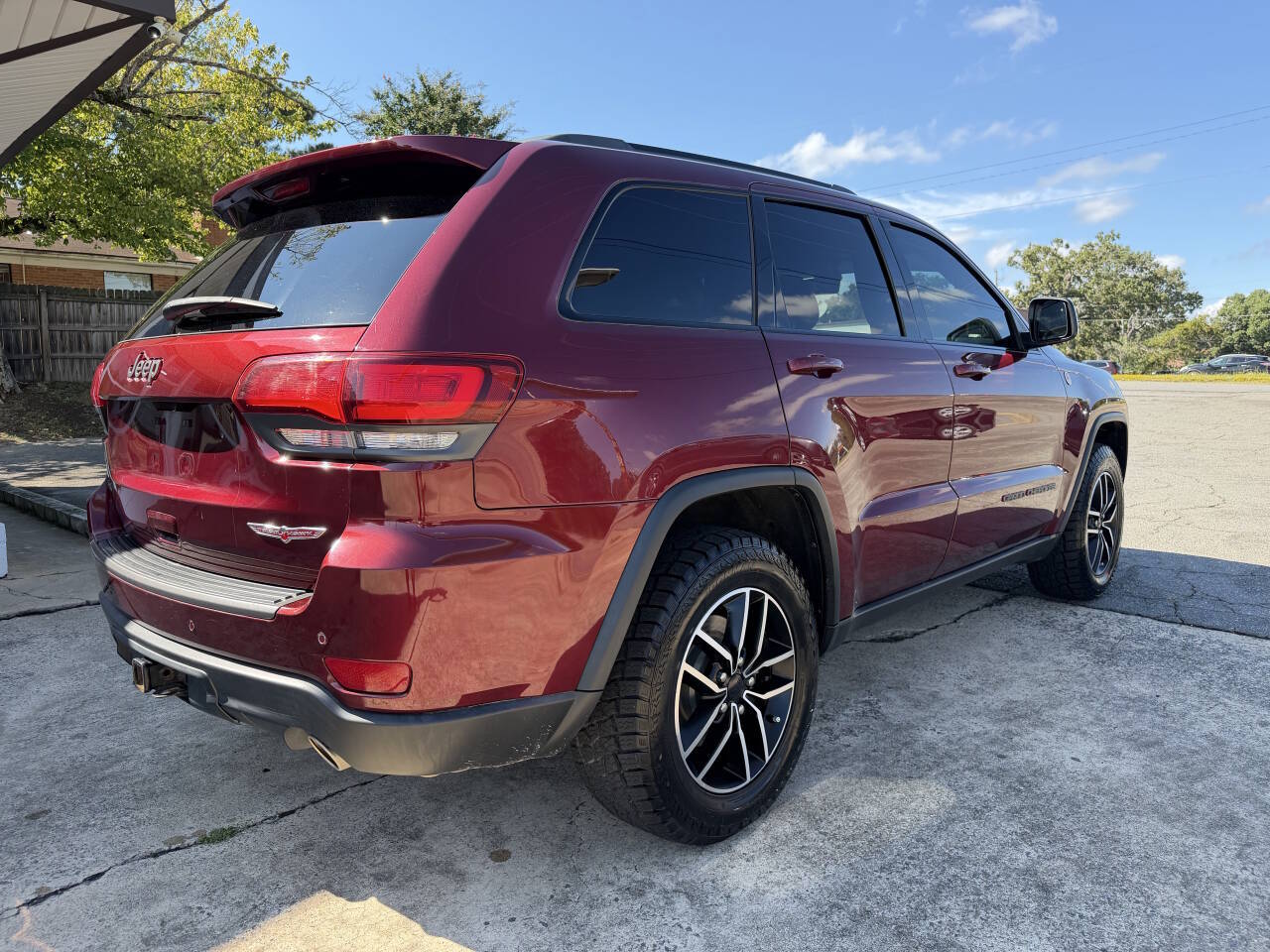 2020 Jeep Grand Cherokee Trailhawk - Image 3