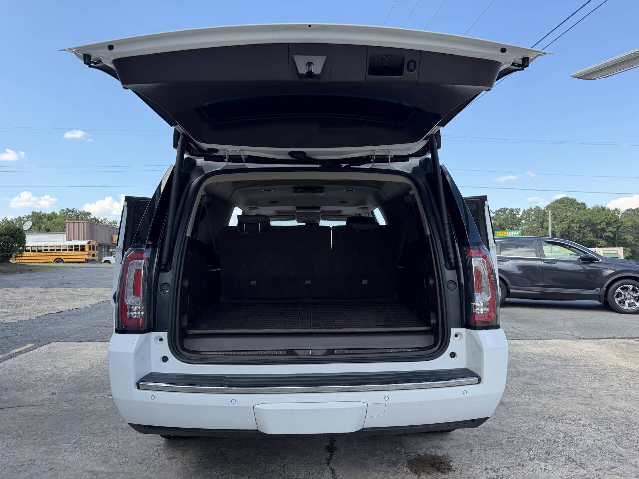 2016 GMC Yukon XL Denali - Photo 12