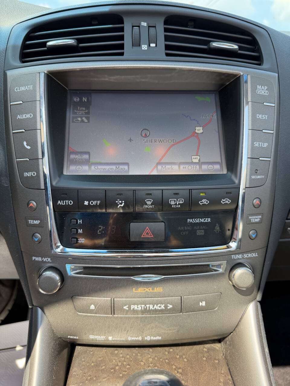 2015 Lexus IS 250 - Photo 28