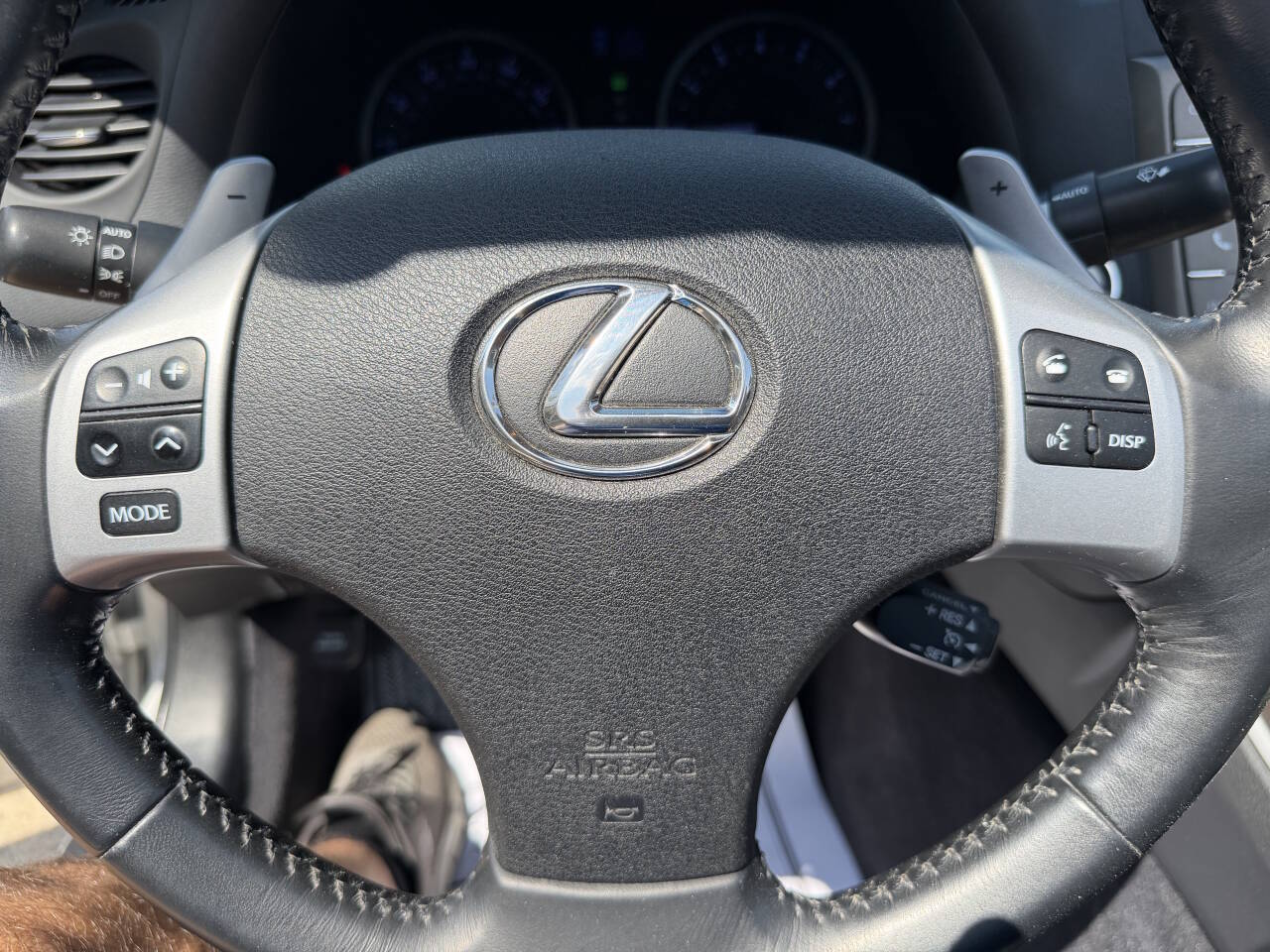 2015 Lexus IS 250 - Photo 31