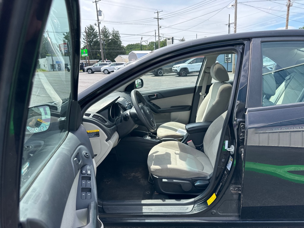 2012 Kia Forte EX - Photo 9