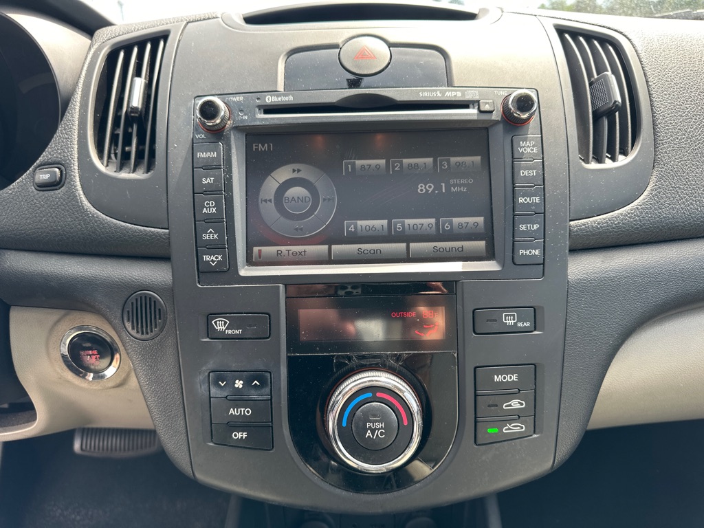 2012 Kia Forte EX - Photo 13