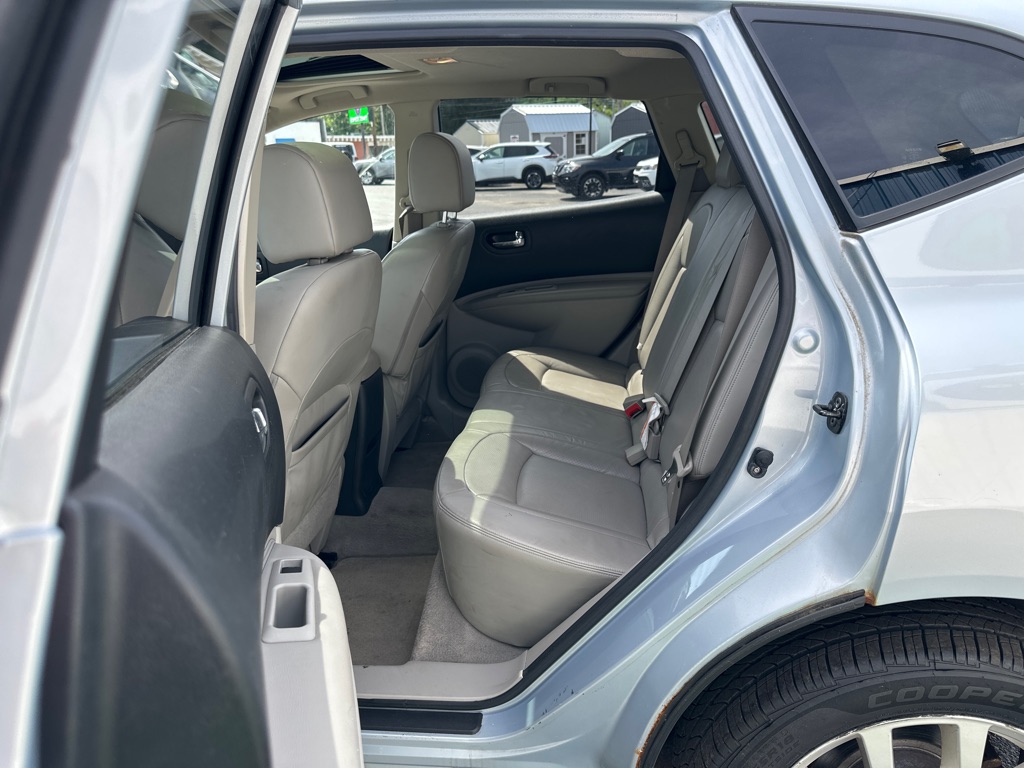 2011 Nissan Rogue SV - Photo 18