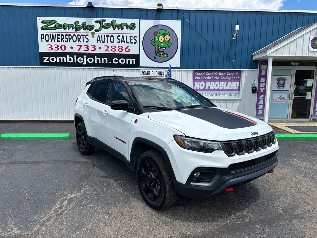 2024 Jeep Compass Trailhawk - Main Image