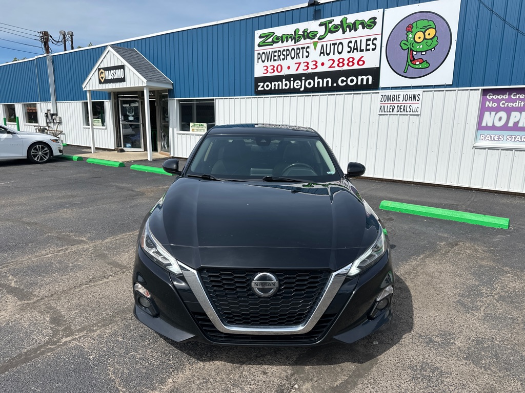 2019 Nissan Altima 2.5 SV - Image 2