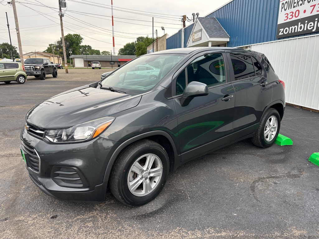 2020 Chevrolet Trax LS - Image 3