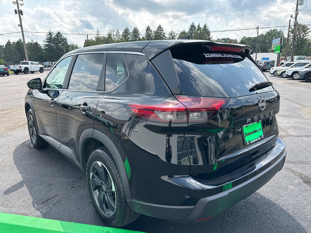 Photo 5 of 2025 Nissan Rogue SV