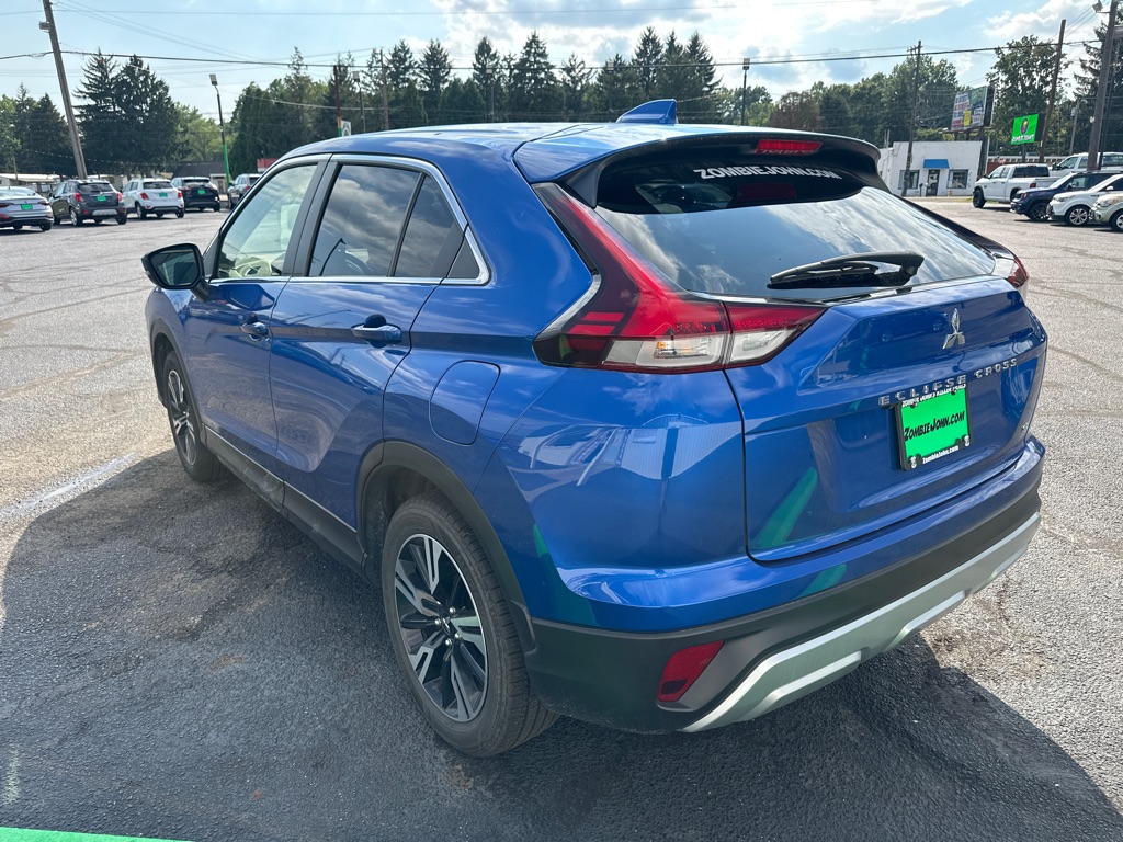 Photo 5 of 2024 Mitsubishi Eclipse Cross SE