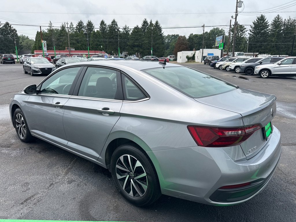 Photo 5 of 2024 Volkswagen Jetta S