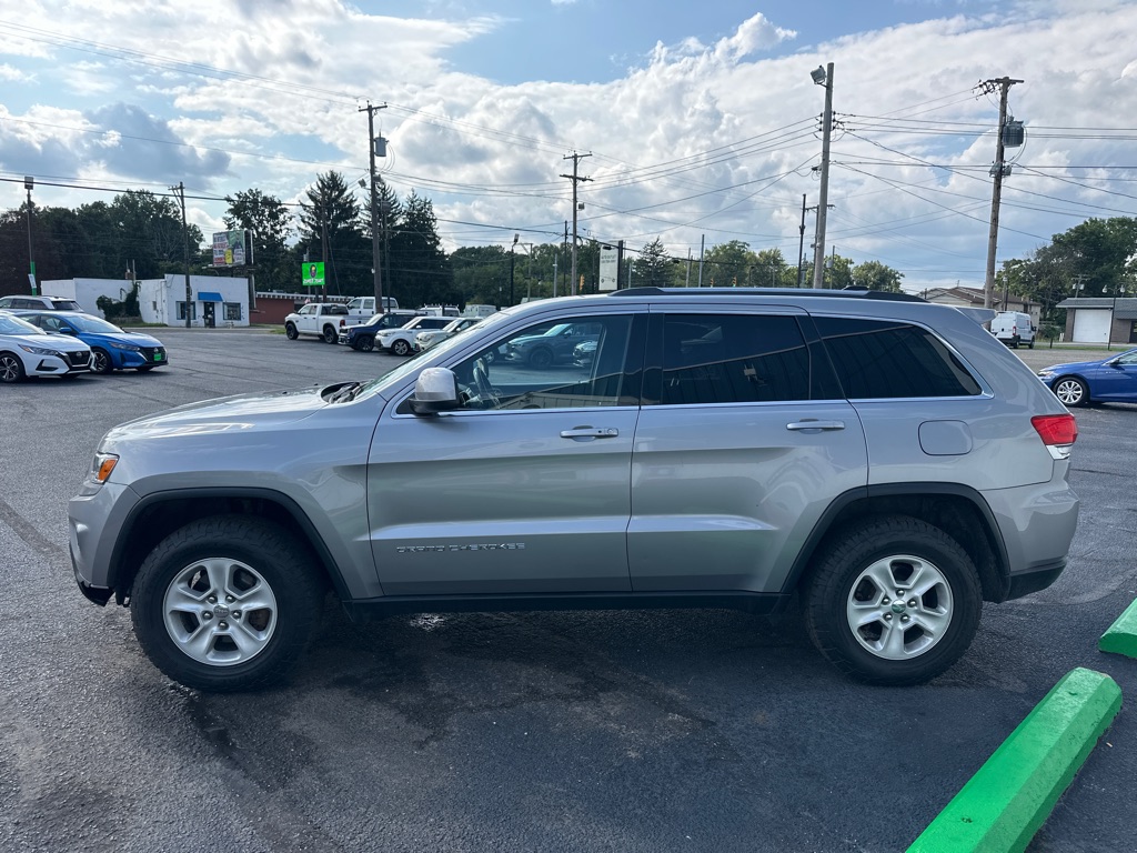 Photo 4 of 2015 Jeep Grand Cherokee Laredo