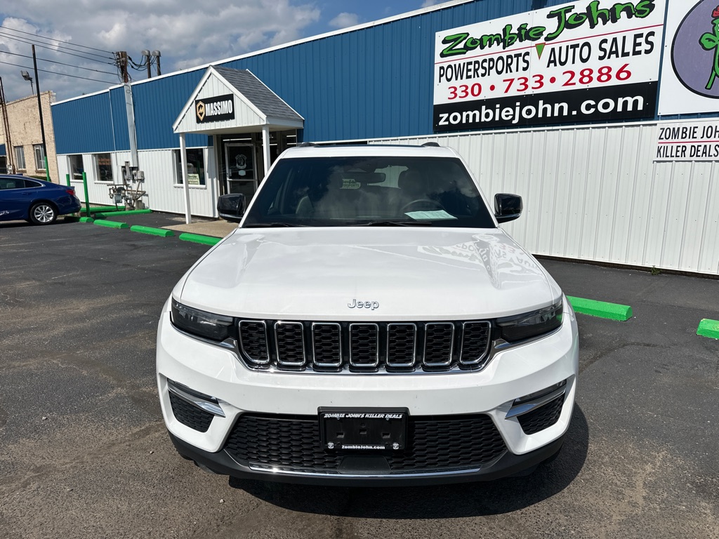 Photo 2 of 2024 Jeep Grand Cherokee 4xe
