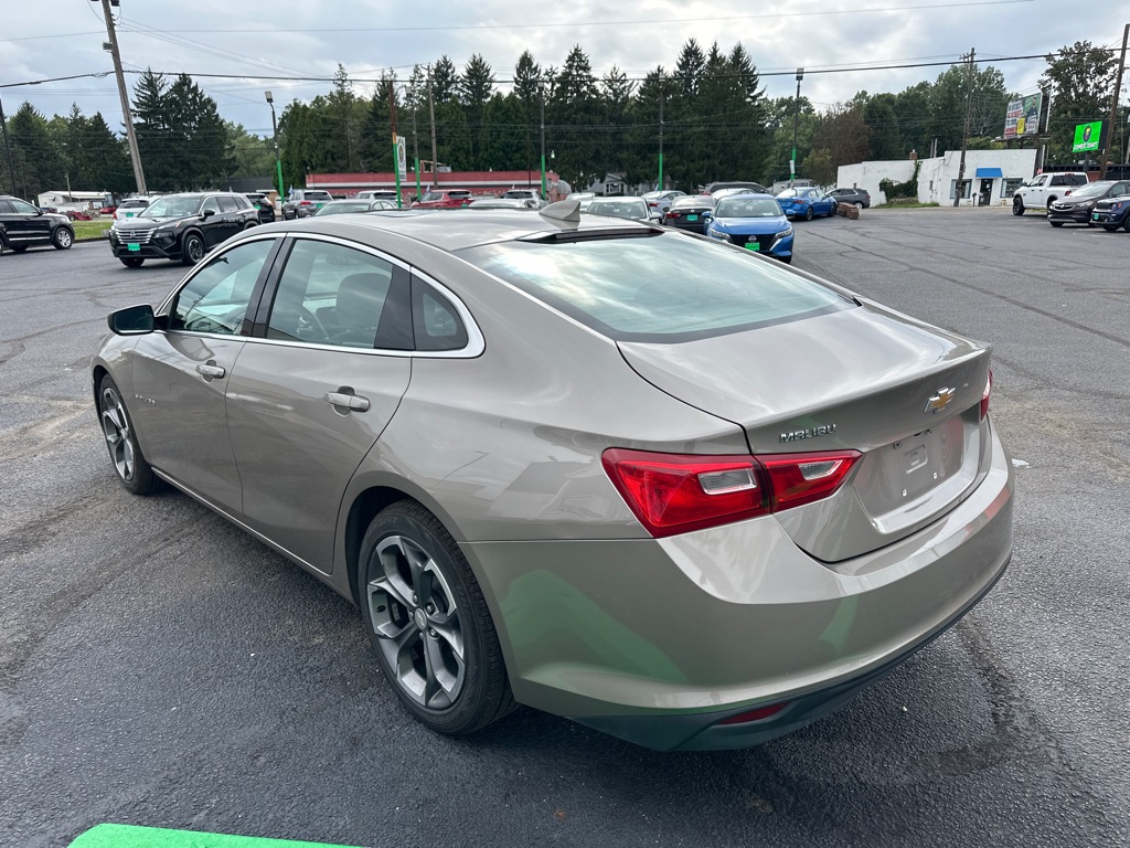 Photo 5 of 2023 Chevrolet Malibu LT