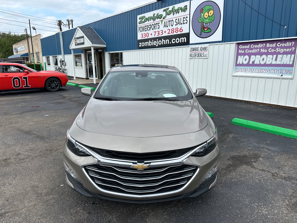 Photo 2 of 2023 Chevrolet Malibu LT