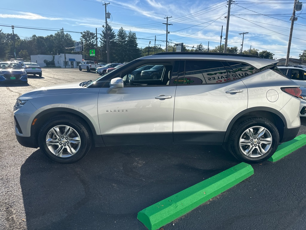 Photo 4 of 2019 Chevrolet Blazer LT