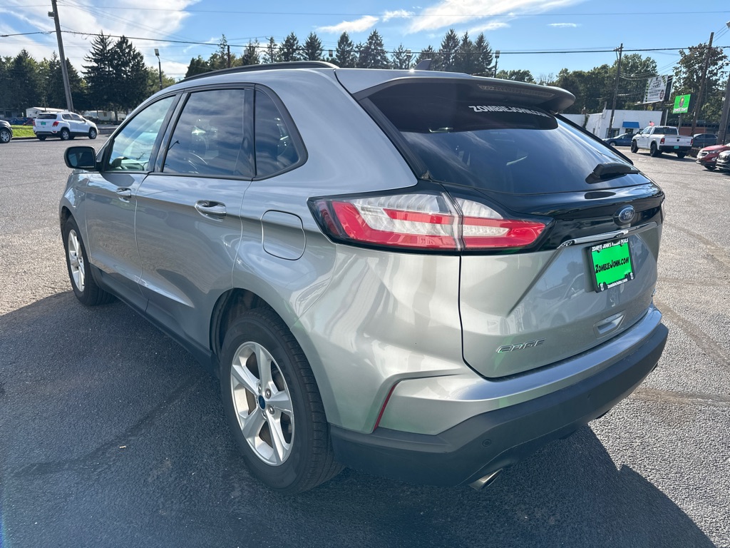 Photo 5 of 2020 Ford Edge SE