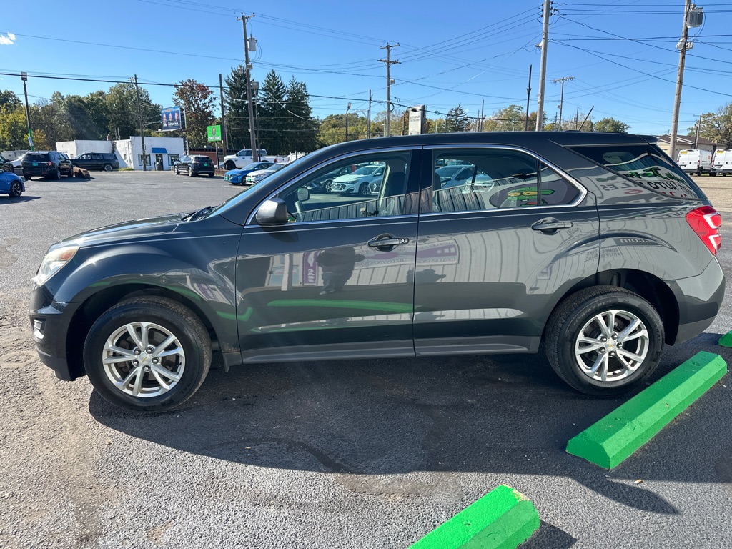 Photo 4 of 2017 Chevrolet Equinox LS