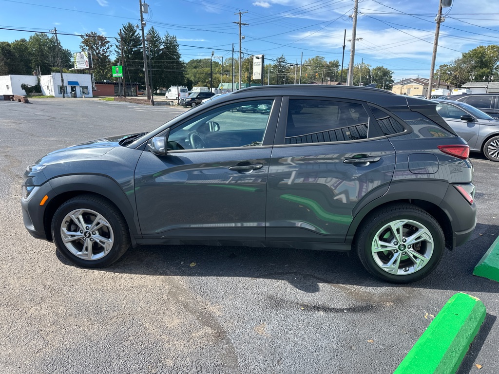 Photo 4 of 2023 Hyundai KONA SEL