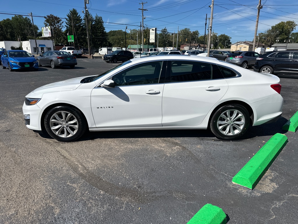 Photo 4 of 2024 Chevrolet Malibu LT