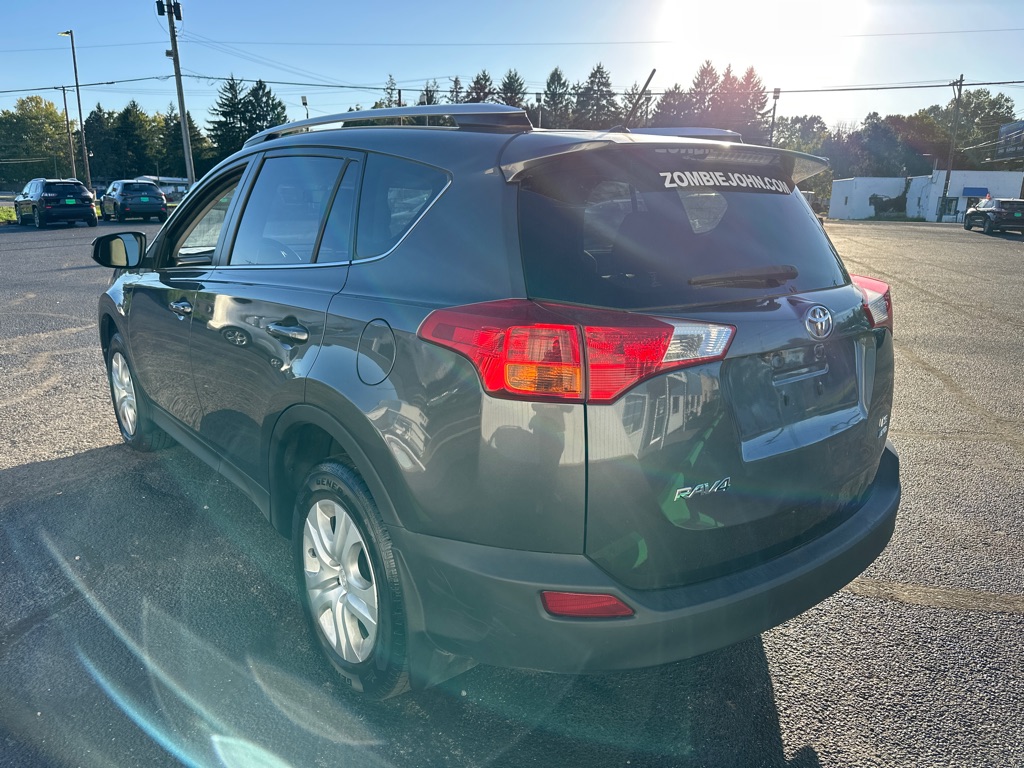 Photo 5 of 2015 Toyota RAV4 LE