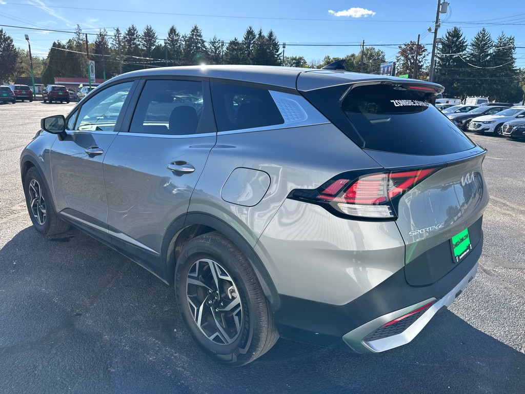 Photo 5 of 2024 Kia Sportage LX