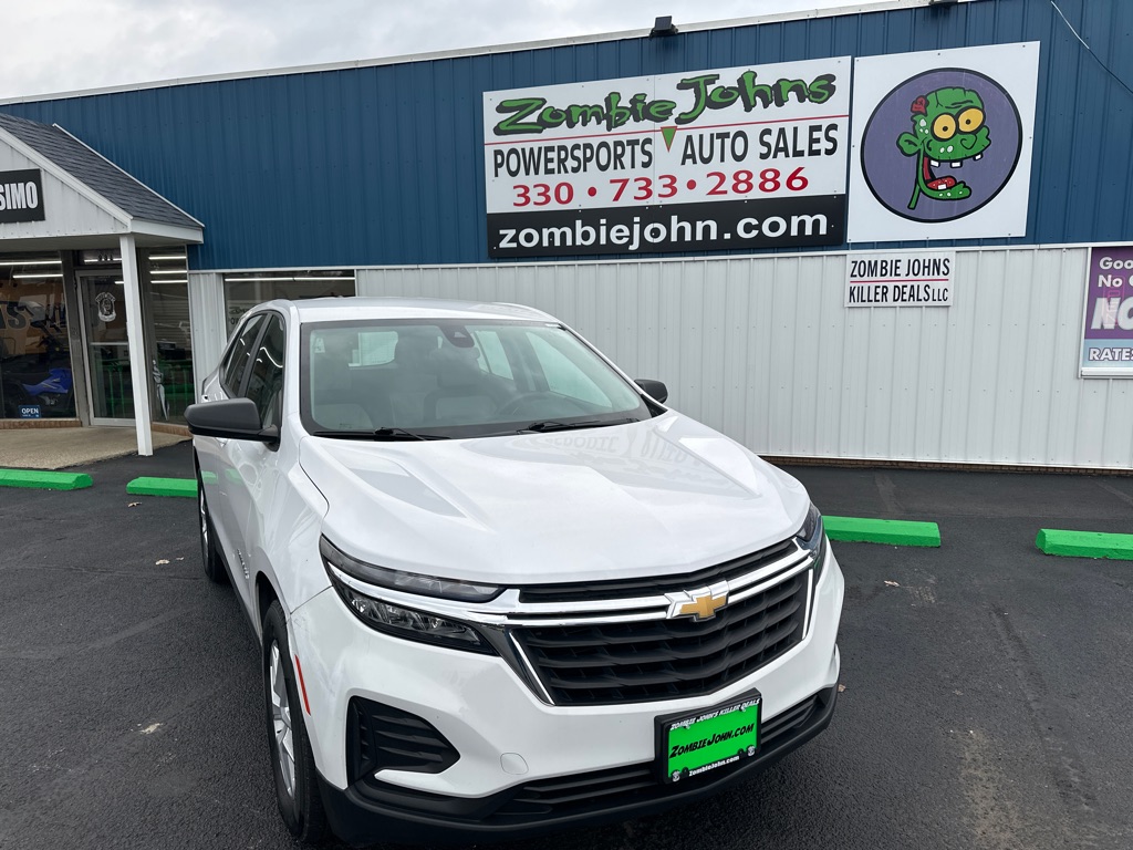 2023 Chevrolet Equinox LS's photo