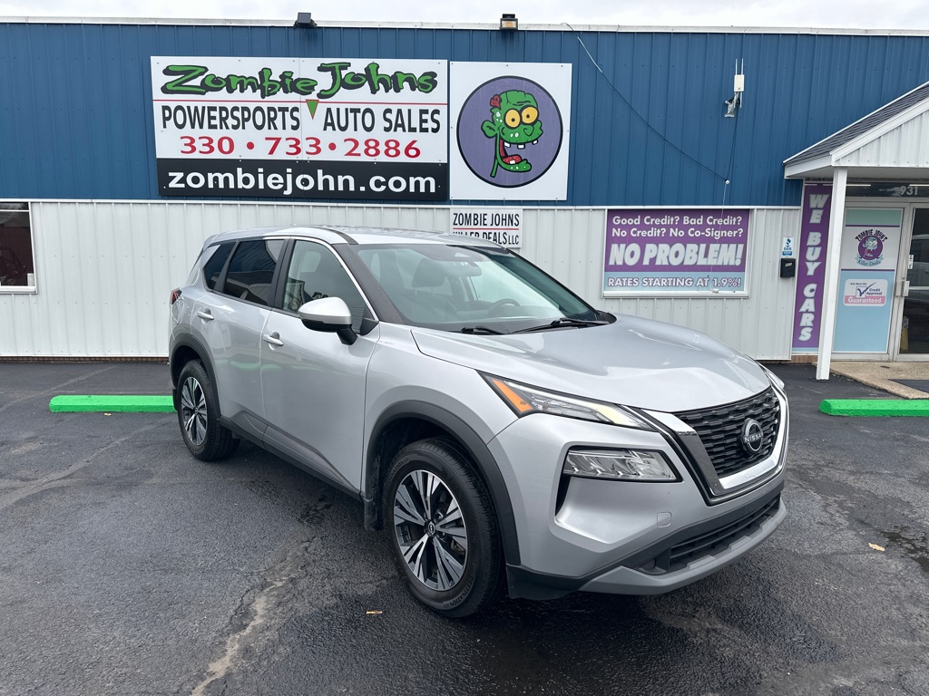 2022 Nissan Rogue SV's photo