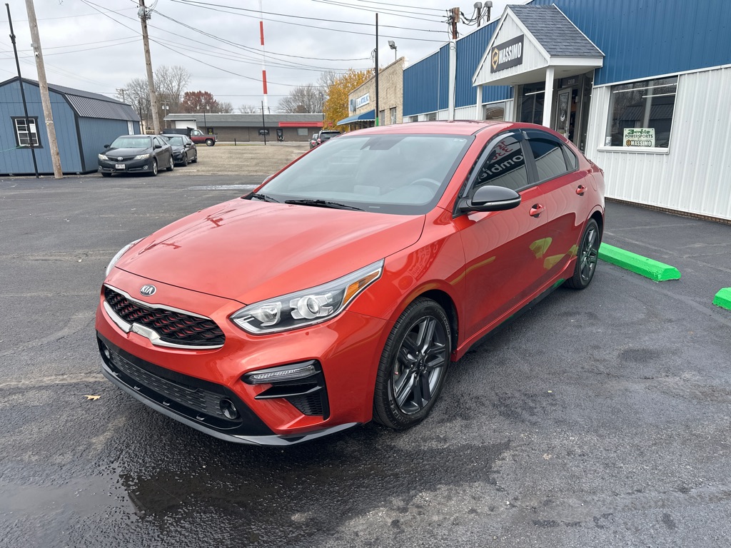 2020 Kia FORTE GT-Line's photo