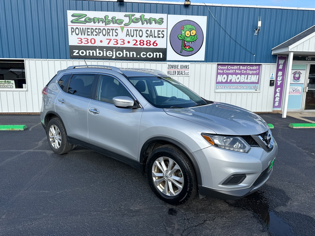 2015 Nissan Rogue SV's photo