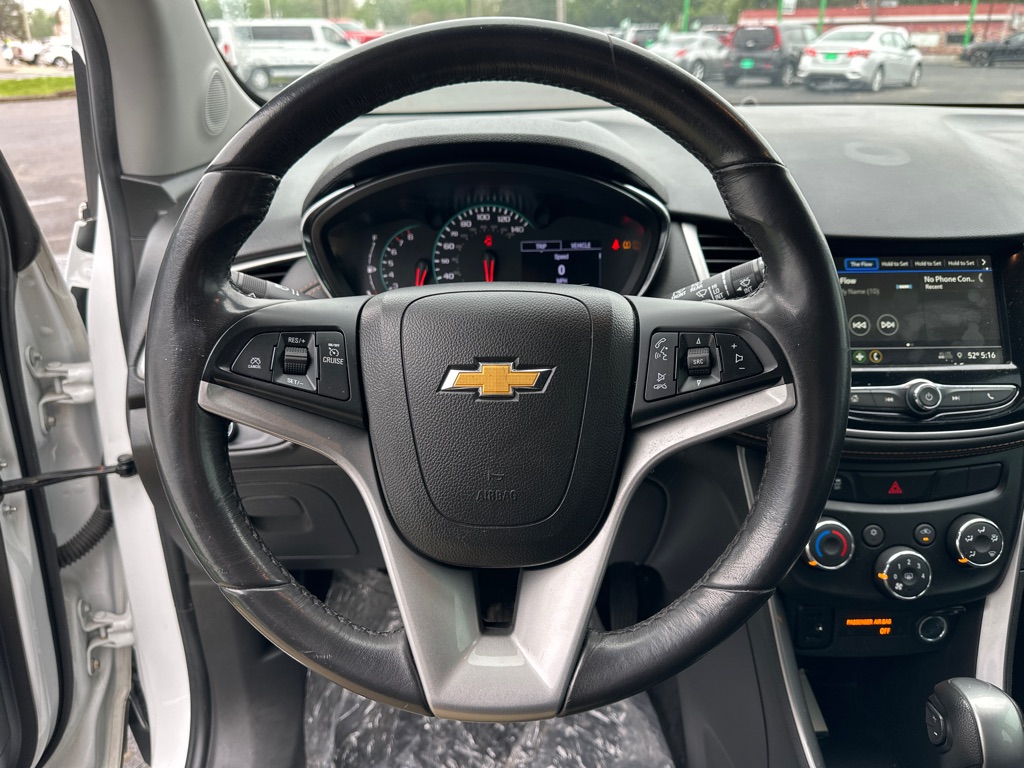 2019 Chevrolet Trax LT - Photo 12