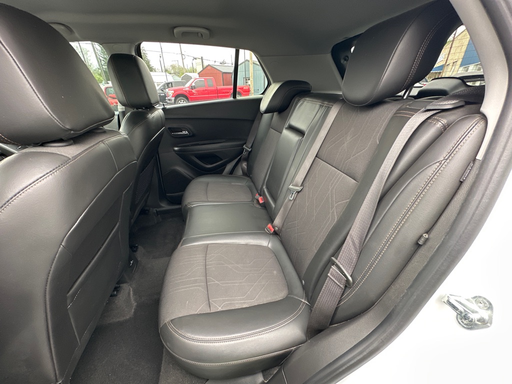 2019 Chevrolet Trax LT - Photo 17