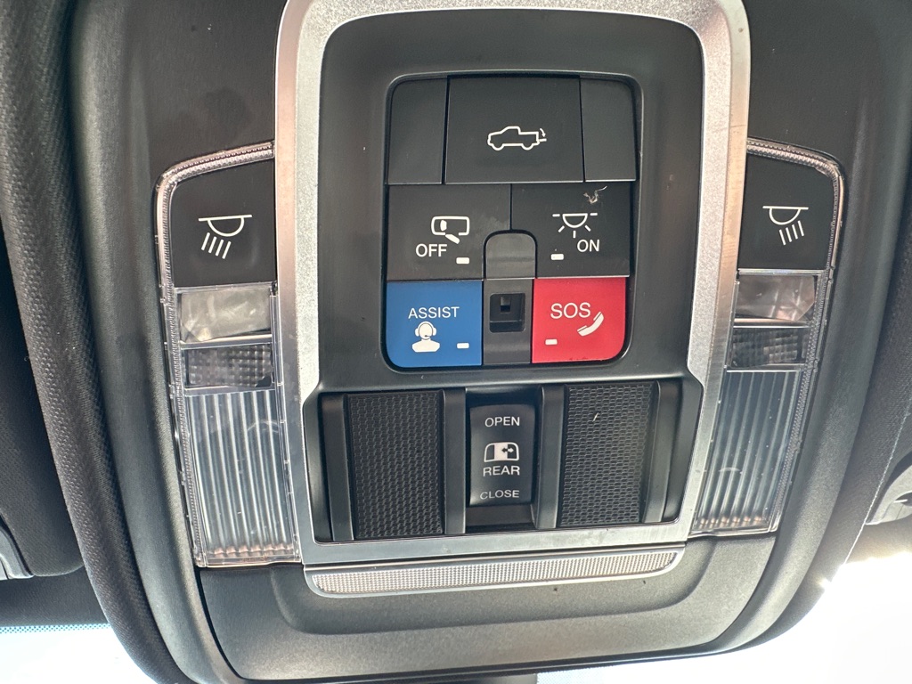 2020 RAM Ram 1500 Pickup Laramie - Photo 22