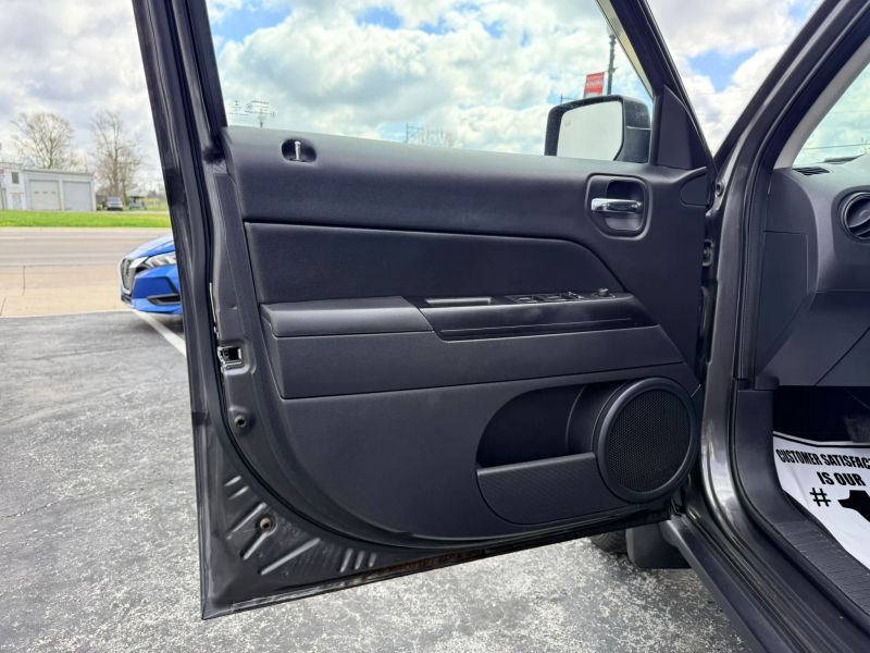 2015 Jeep Patriot Latitude - Photo 8