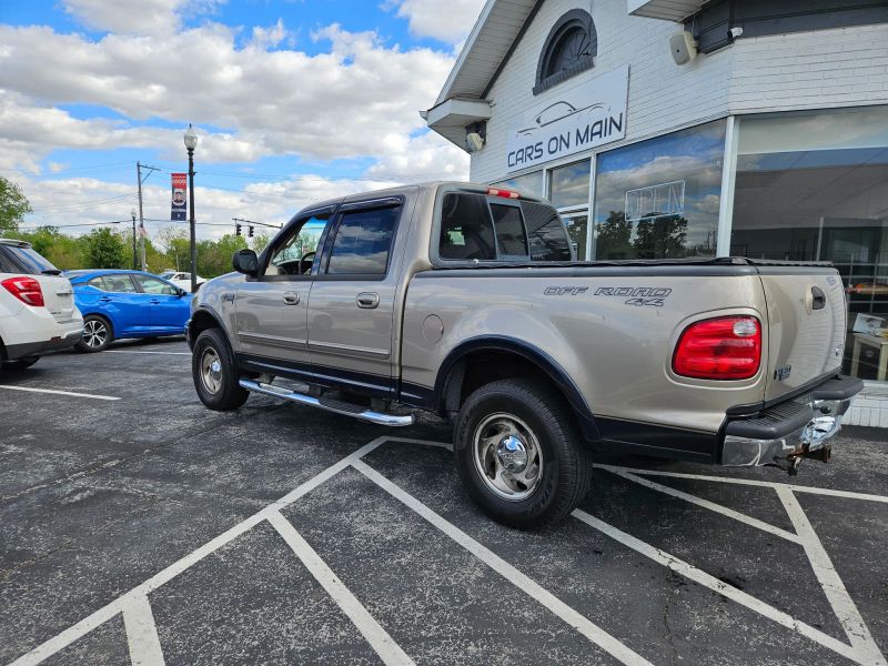 2001 Ford F-150 Lariat - Image 4