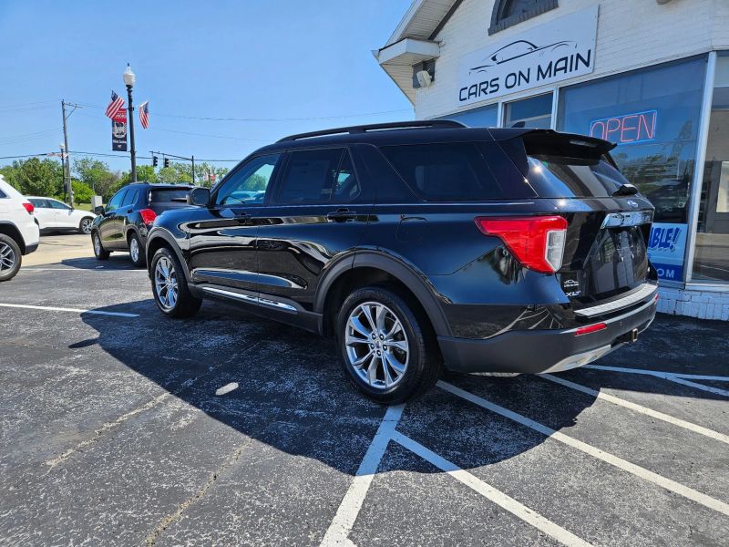 Photo 5 of 2022 Ford Explorer XLT