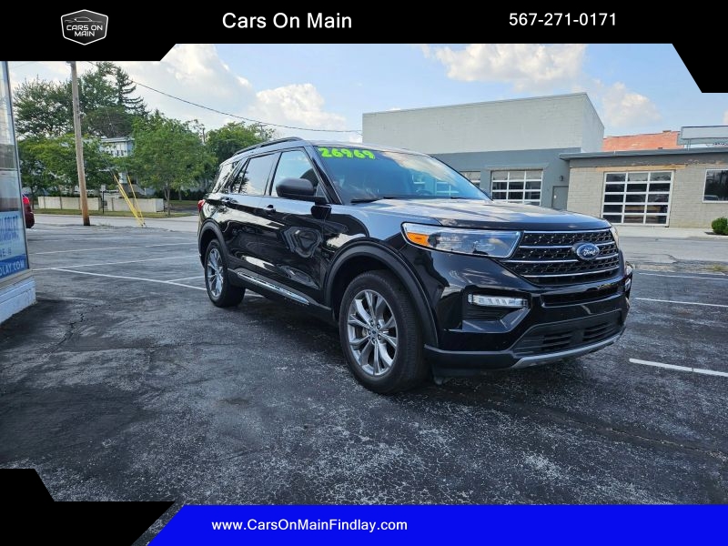 2022 Ford Explorer XLT - Image 2